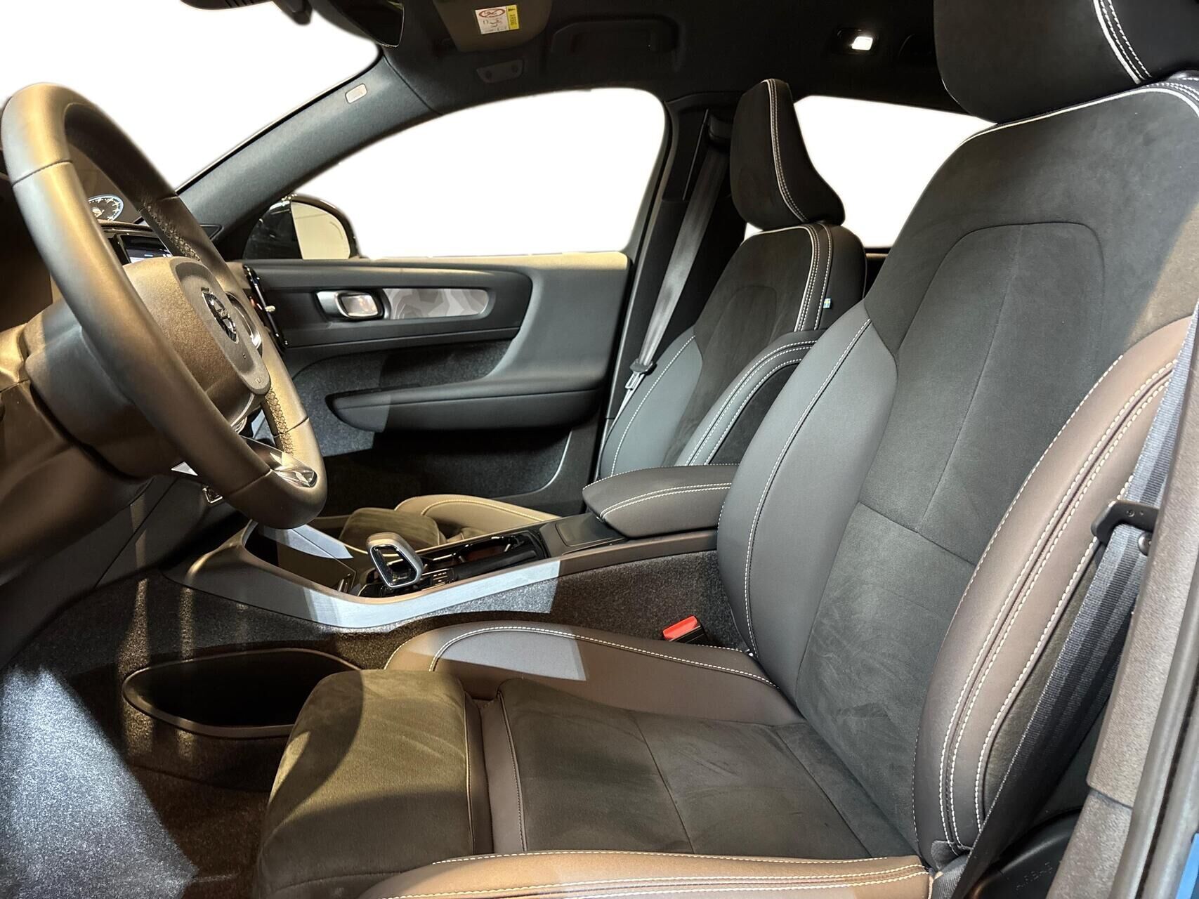 Volvo C40 P6 Recharge Plus 231HK 4d Aut.