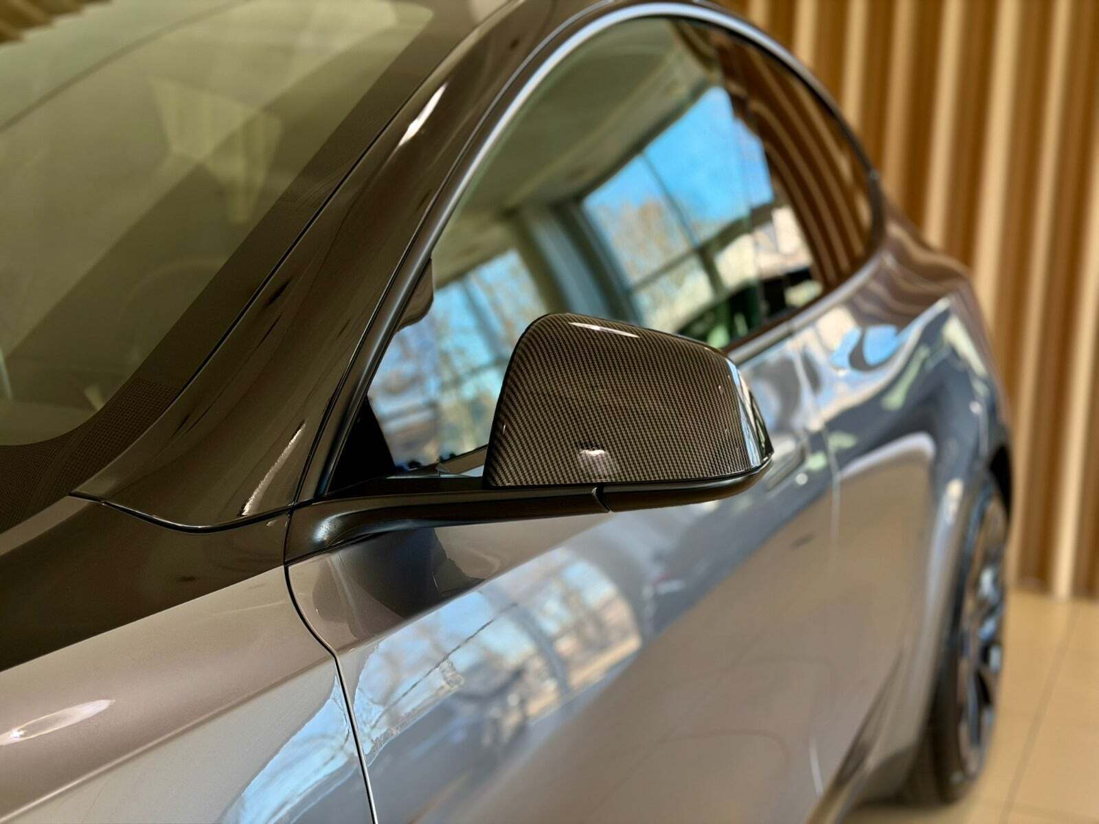 Tesla Model Y Performance AWD