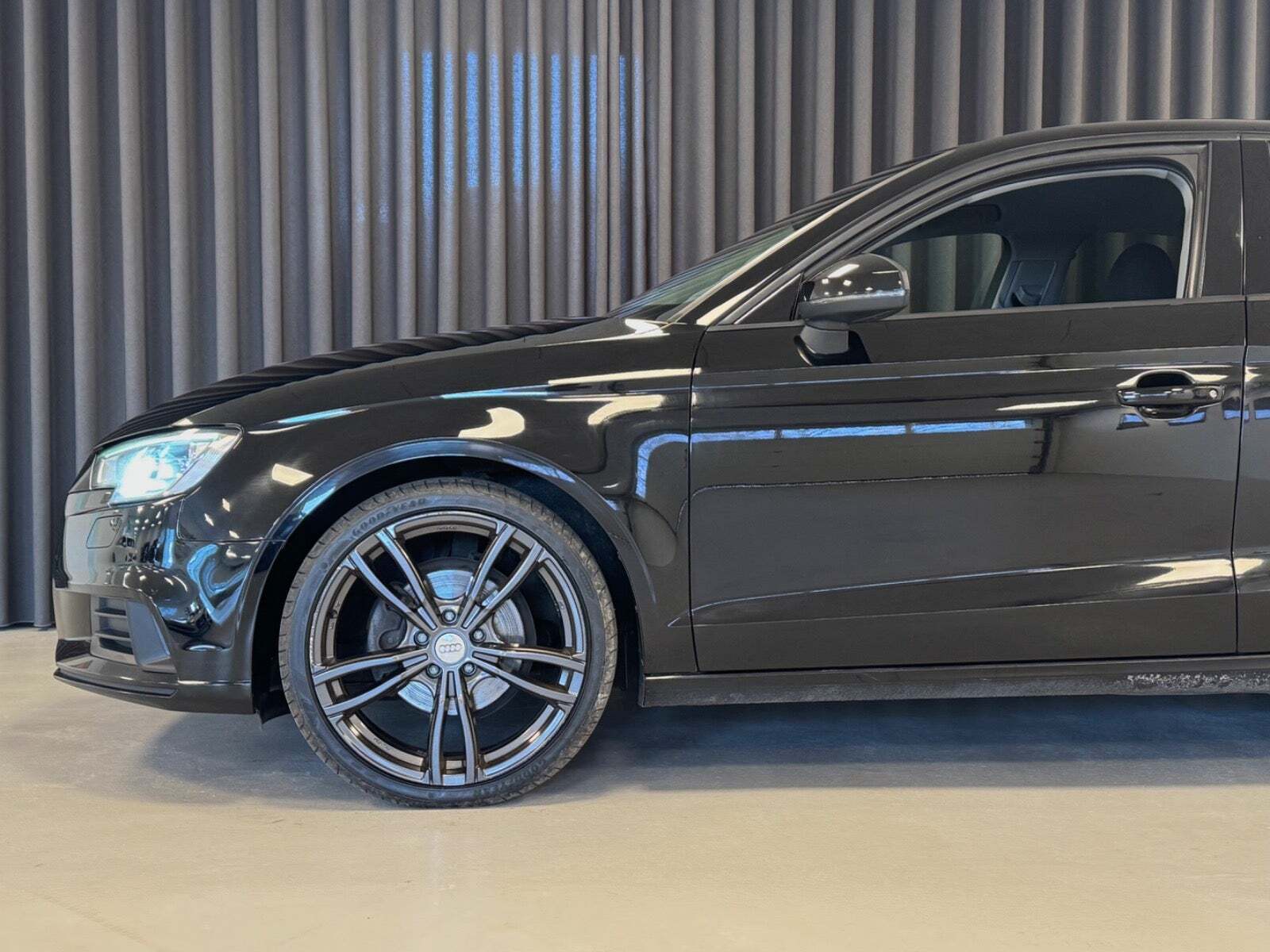 Sort Audi A3 fra 2017
