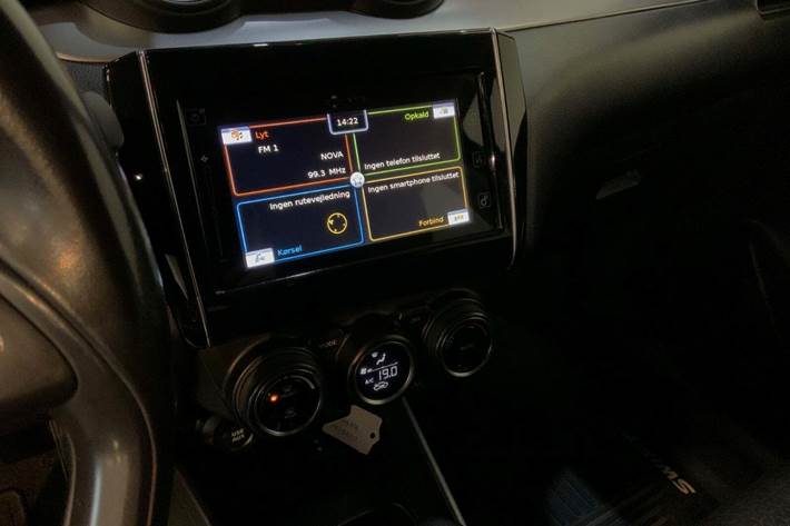 Blå Suzuki Swift fra 2020