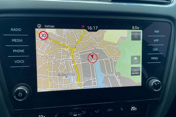 Blå Skoda Octavia fra 2018