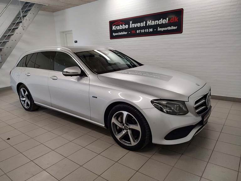 Mercedes E300 de 2,0 Avantgarde stc. aut.