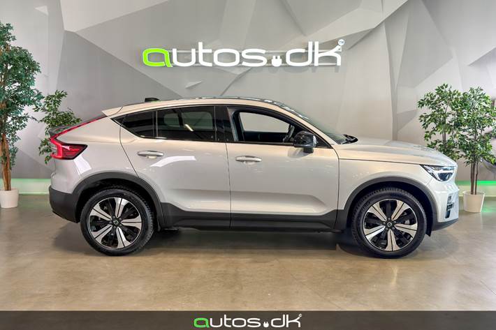 Sølv Volvo C40 fra 2023