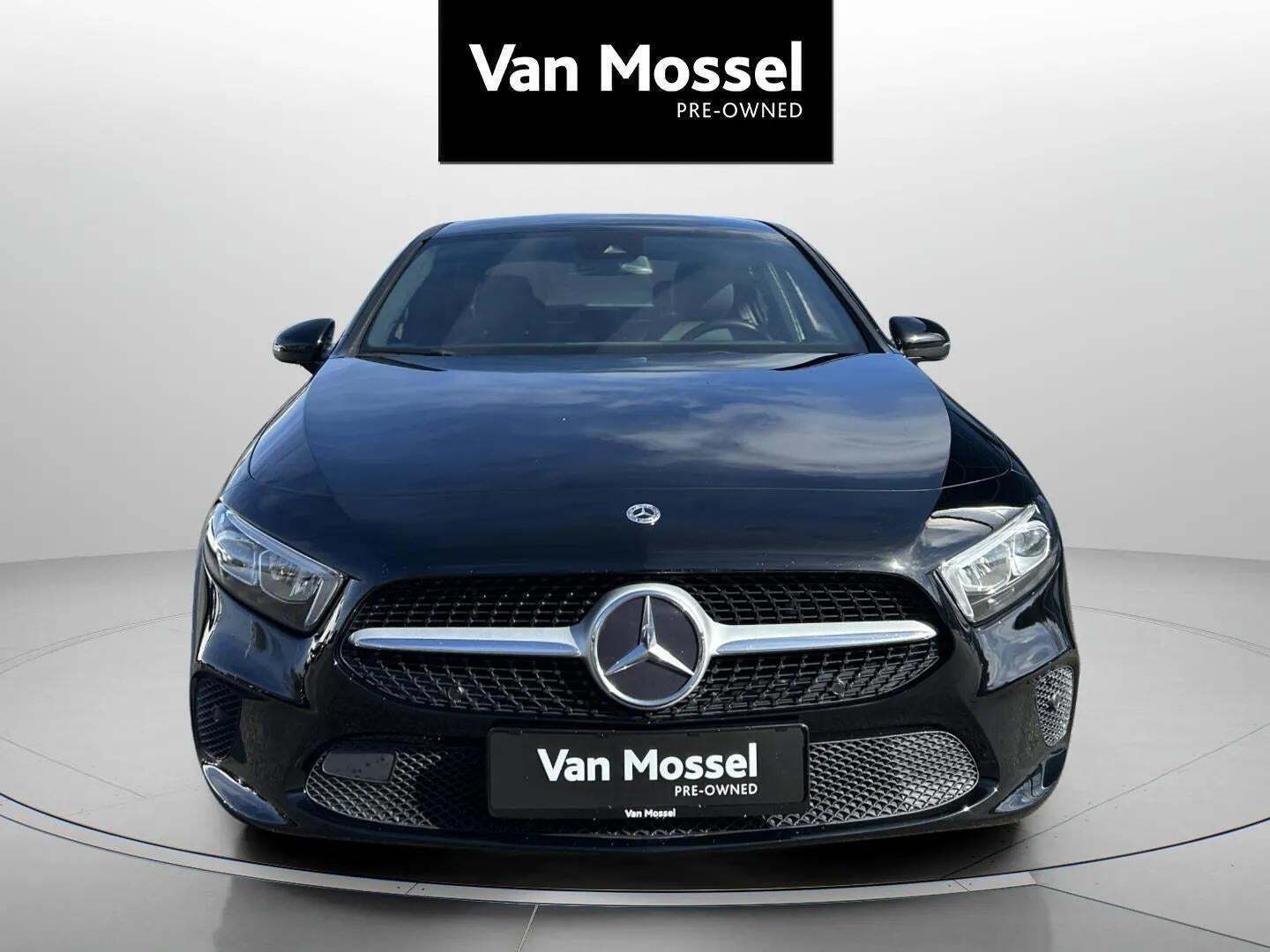 Sort Mercedes A250 e fra 2020