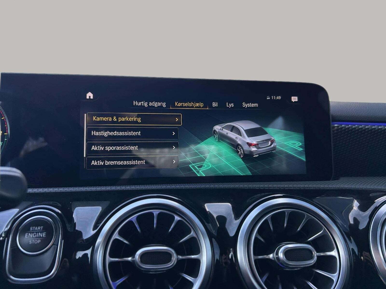 Sort Mercedes A250 e fra 2020