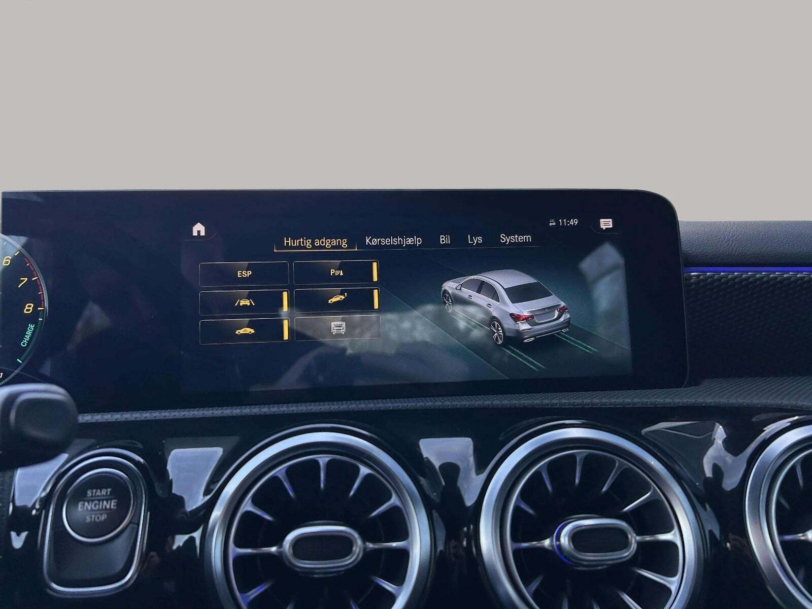 Sort Mercedes A250 e fra 2020