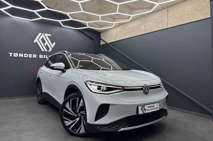 Hvid VW ID.4 fra 2025 set udefra