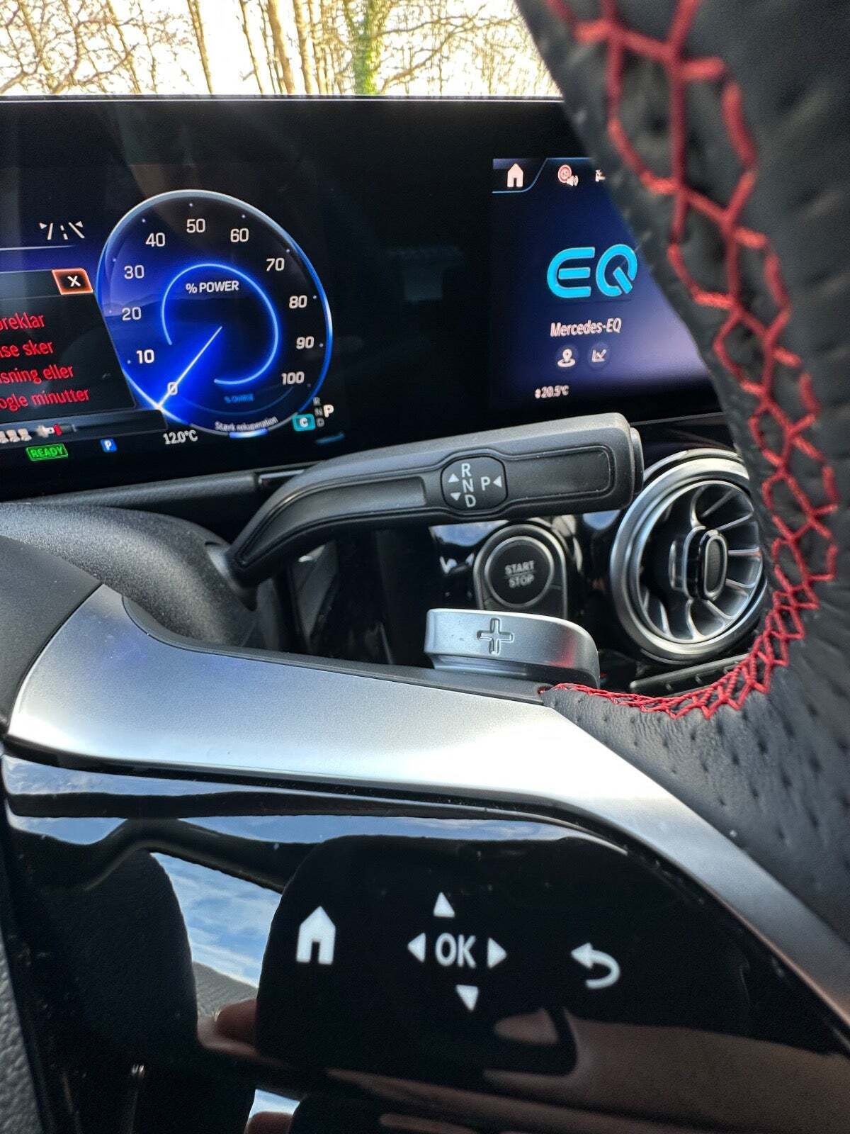 Hvid Mercedes EQA250+ fra 2025