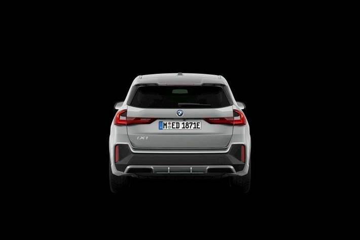 Grå BMW iX1 fra 2025