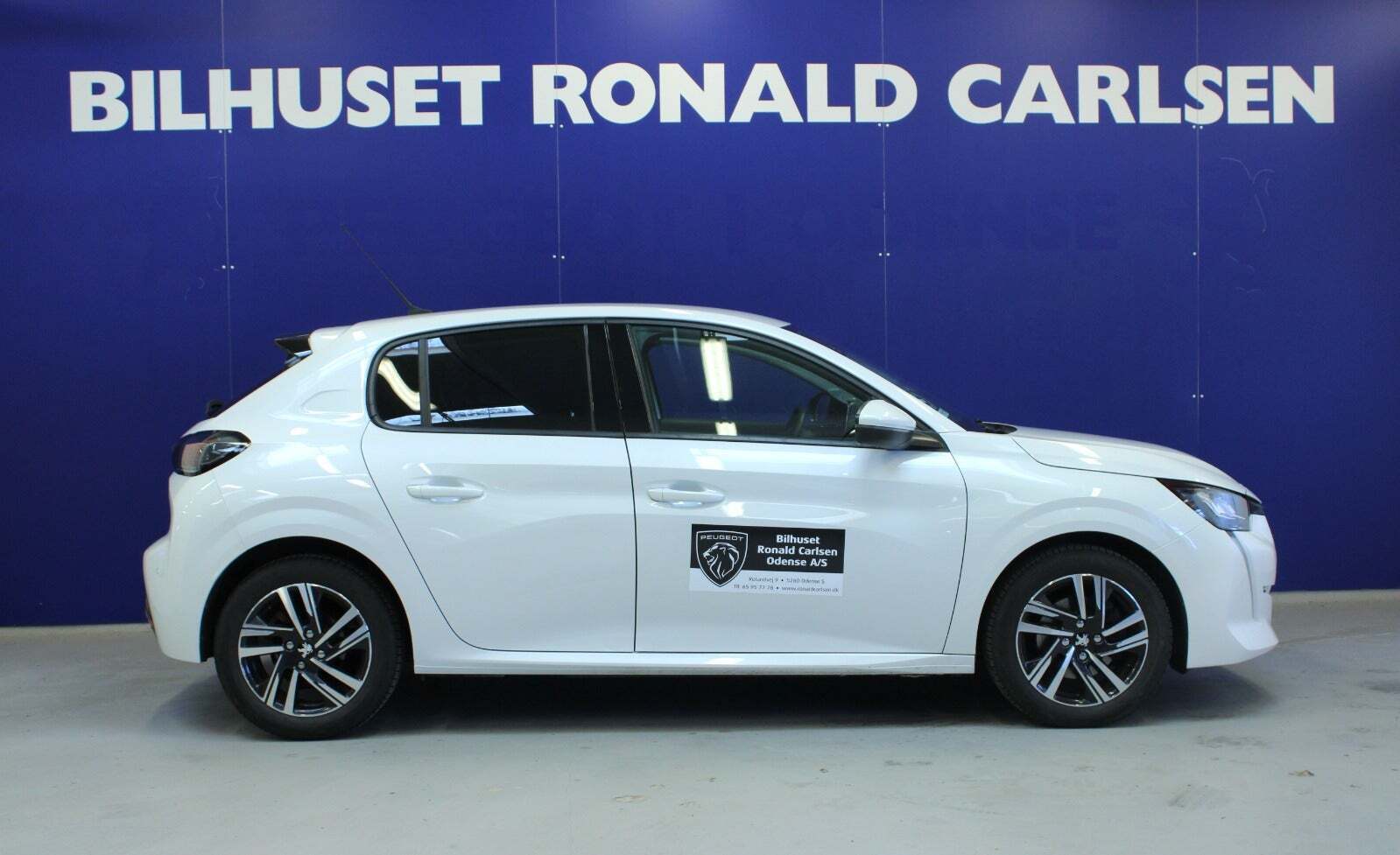 Hvid Peugeot 208 fra 2021