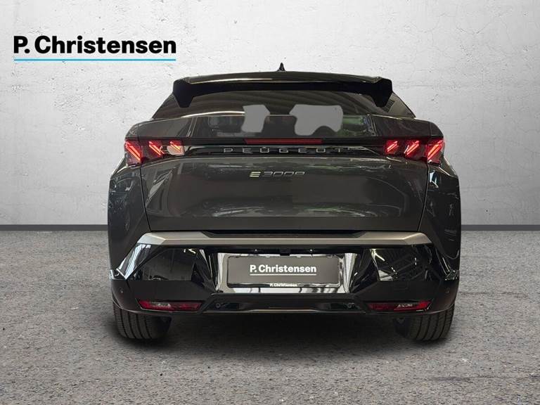 Peugeot e-3008 77 GT Pack