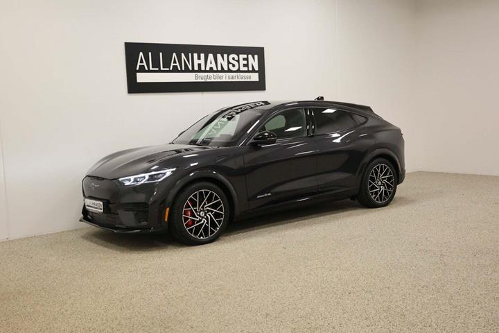 Grå Ford Mustang Mach-E fra 2022