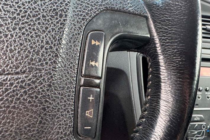 Sort Volvo V70 fra 2004