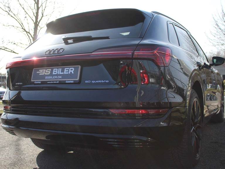 Audi e-tron 50 S-line quattro