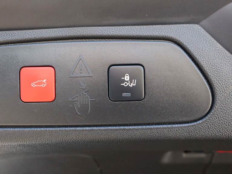 Opel Grandland X 1,6 Hybrid Ultimate aut.