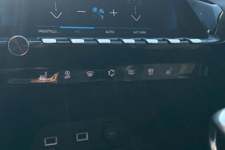 Hvid Peugeot 508 fra 2020