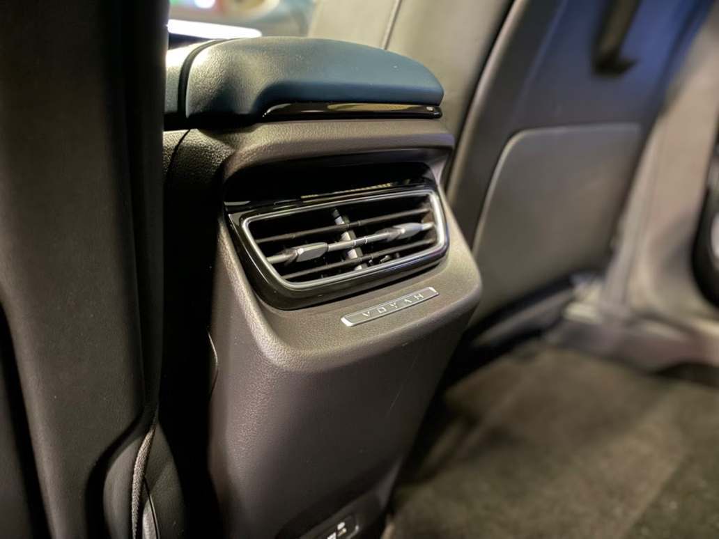 Sort Voyah Free fra 2024