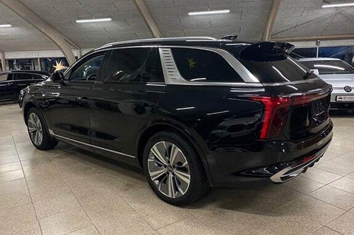 undefined Hongqi E-HS9 fra 2024