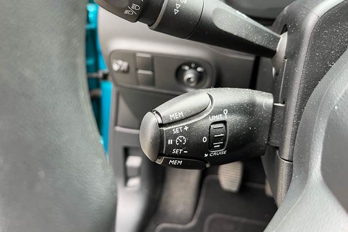 Blå Citroën C3 fra 2022