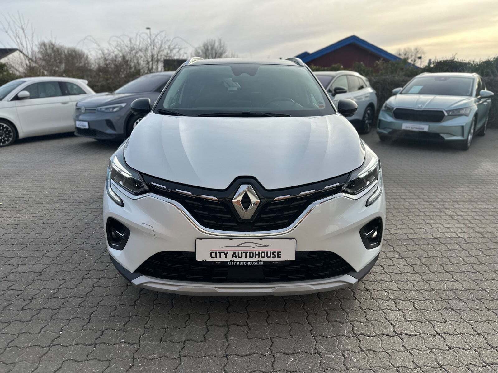 Renault Captur 1,6 E-Tech Intens