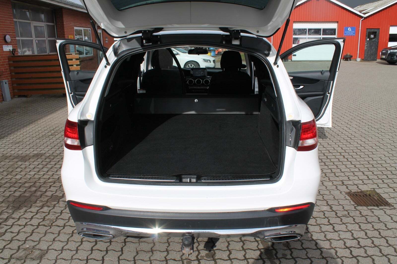 undefined Mercedes GLC220 d fra 2017