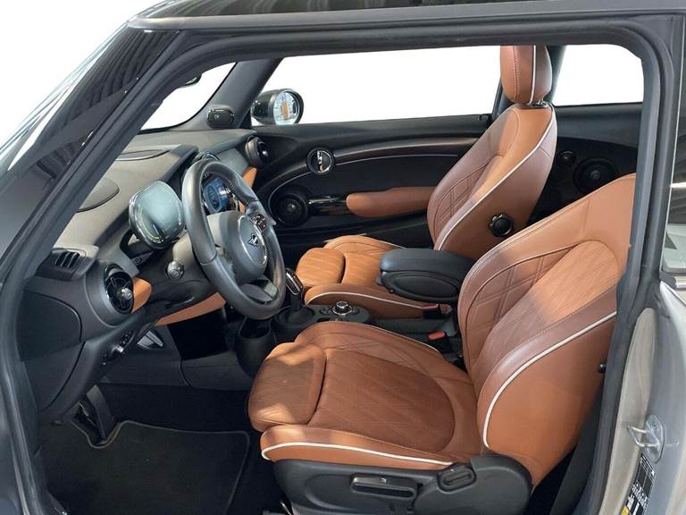 Mini Cooper SE Maximise