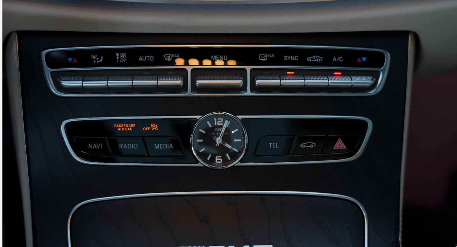 Blå Mercedes E63 fra 2019