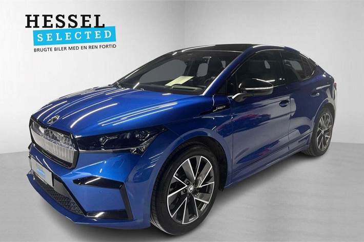 Blå Skoda Enyaq fra 2023 set udefra