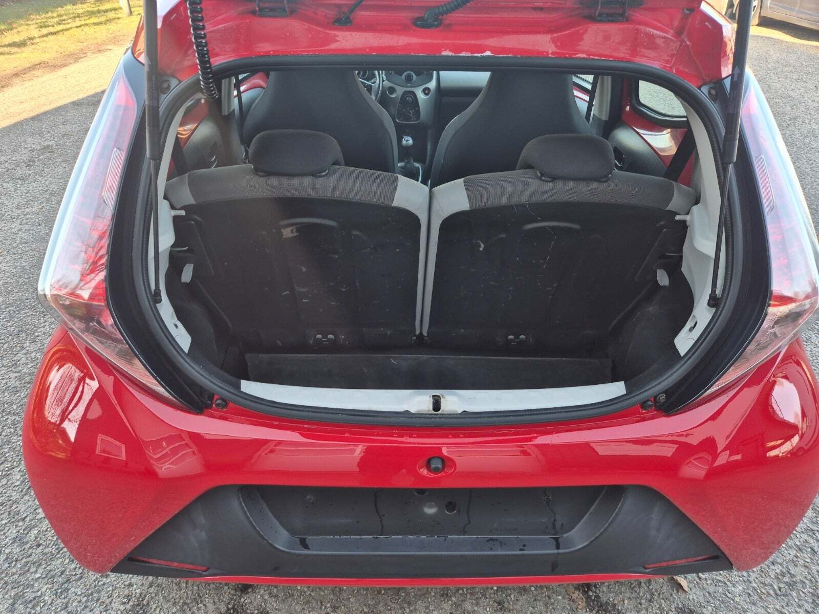 Grøn Toyota Aygo fra 2014