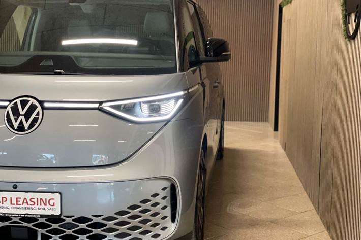 Sølv VW ID.Buzz fra 2025