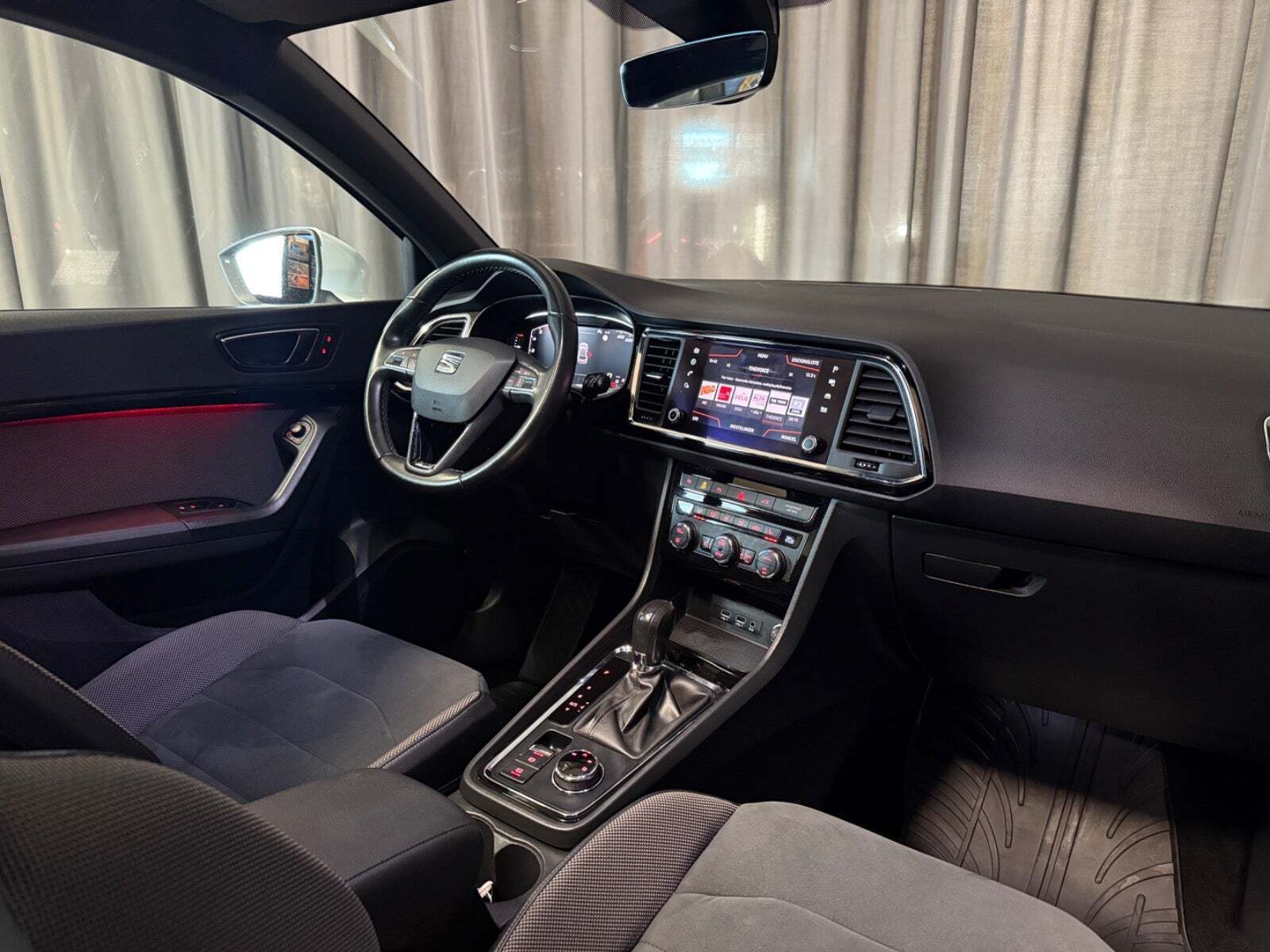 Hvid Seat Ateca fra 2020