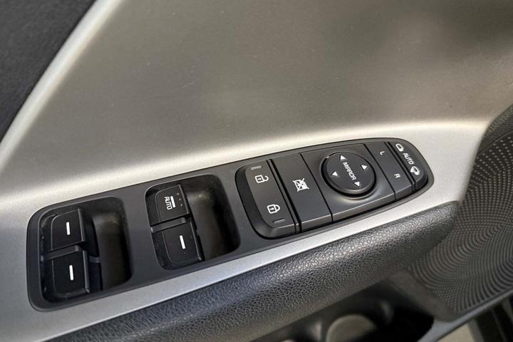 Sort Kia Niro fra 2019