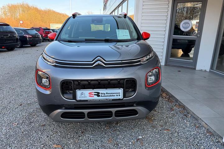 Grå Citroën C3 Aircross fra 2018