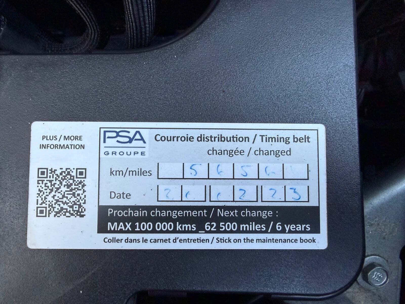 Grå Citroën C3 Aircross fra 2018