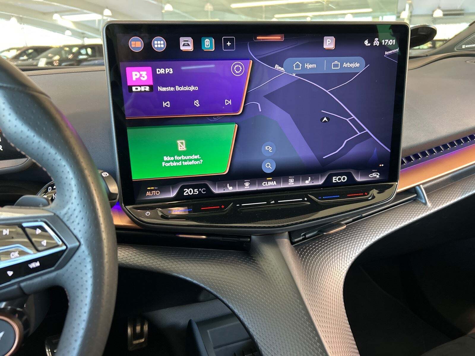 Blå Cupra Tavascan fra 2024