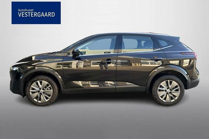 Sort Nissan Qashqai fra 2022