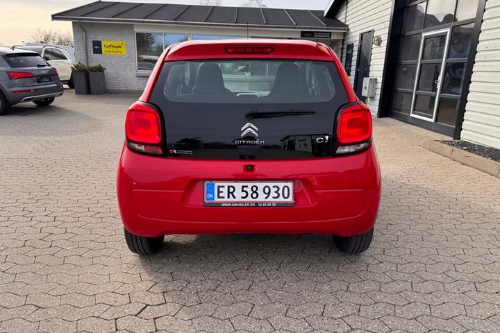 Rød Citroën C1 fra 2015