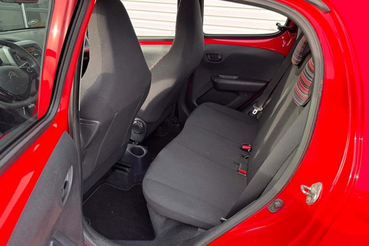 Rød Citroën C1 fra 2015