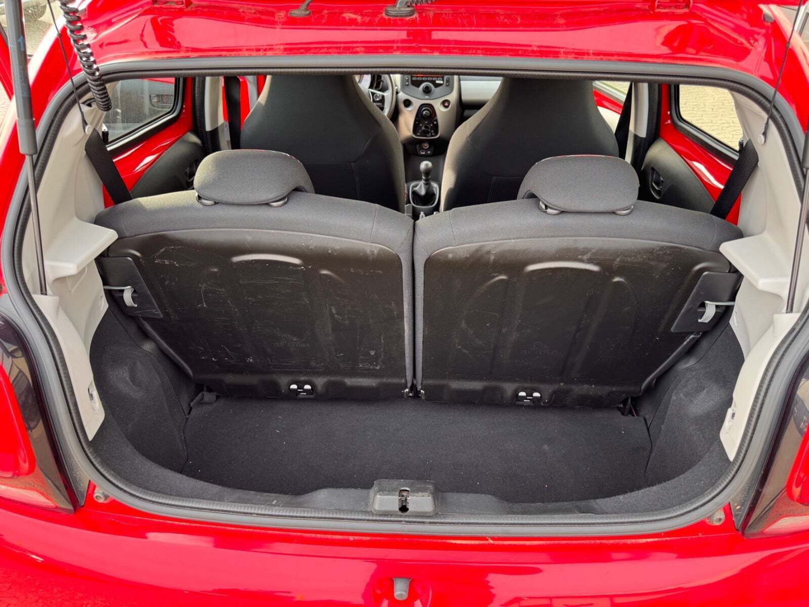 Rød Citroën C1 fra 2015