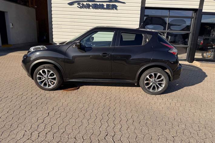 Sort Nissan Juke fra 2019