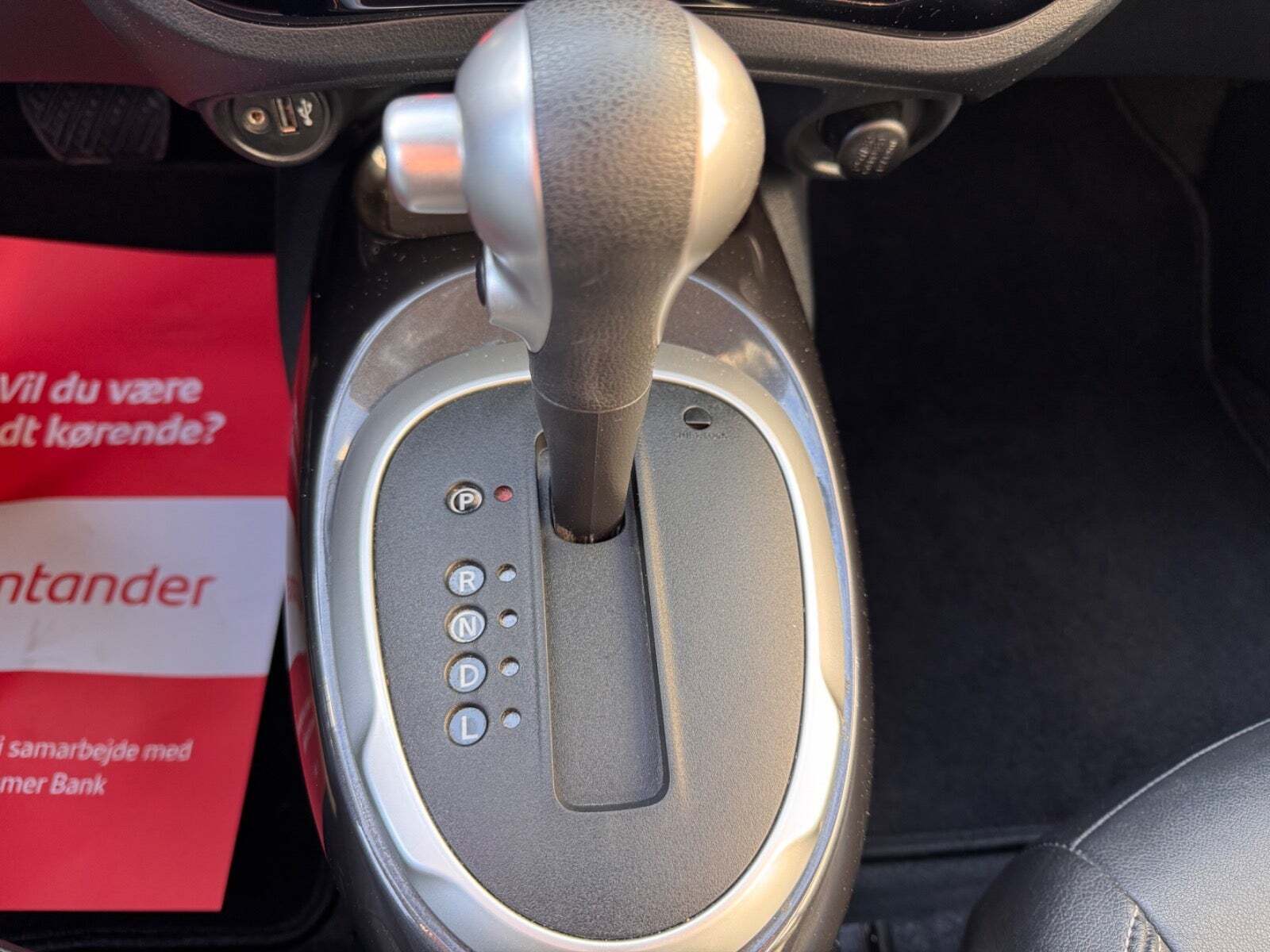 Sort Nissan Juke fra 2019