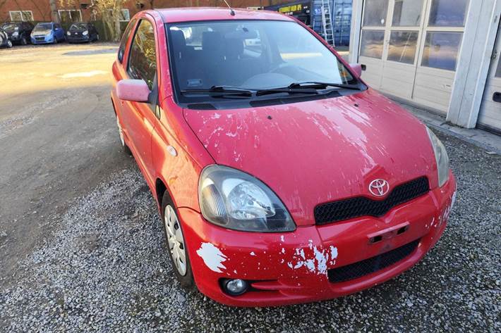 undefined Toyota Yaris fra 2002