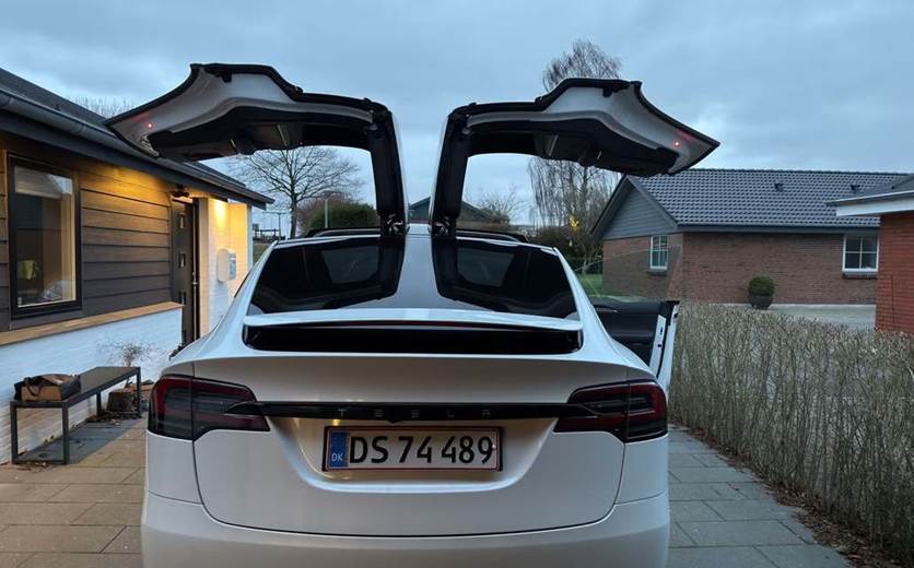 Tesla Model X Dual Motor