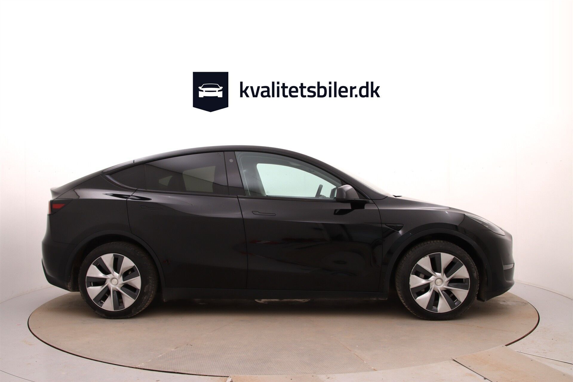 Tesla Model Y EL Long Range AWD 514HK 5d Aut.