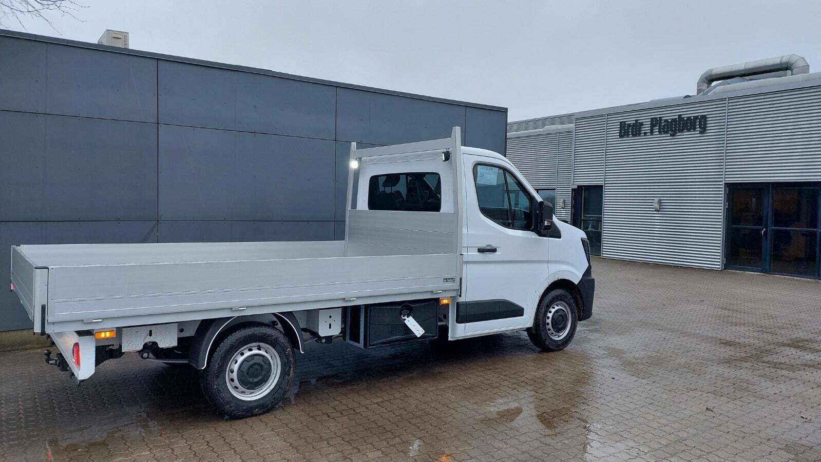 Renault Master V T35 2,0 dCi 150 L2 Chassis Tekno