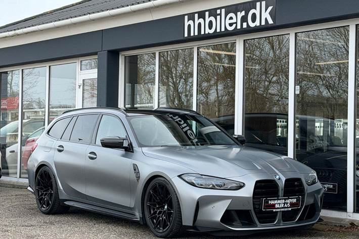 Grå BMW M3 fra 2024