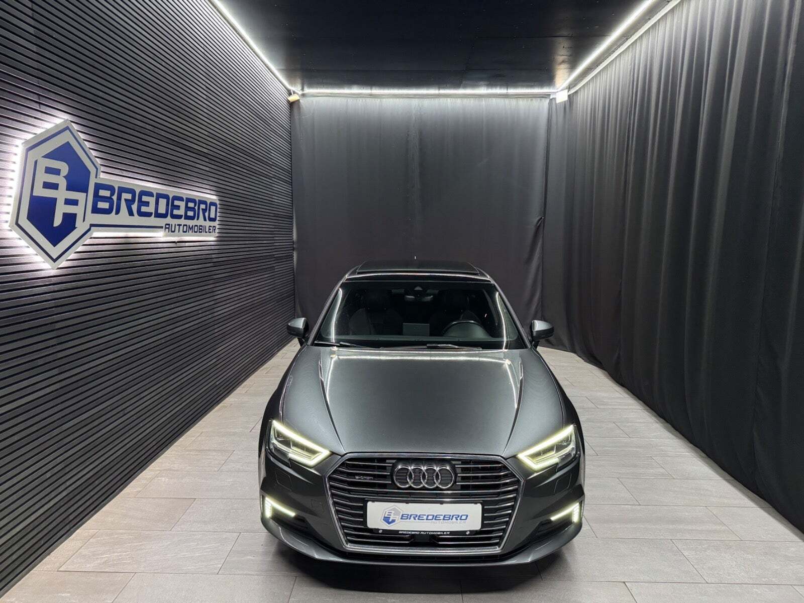 Audi A3 1,4 e-tron S-line Sportback S-tr.