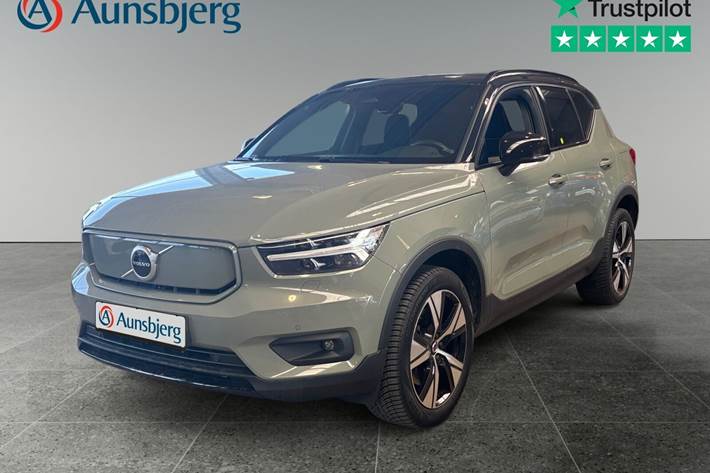 Grøn Volvo XC40 fra 2022