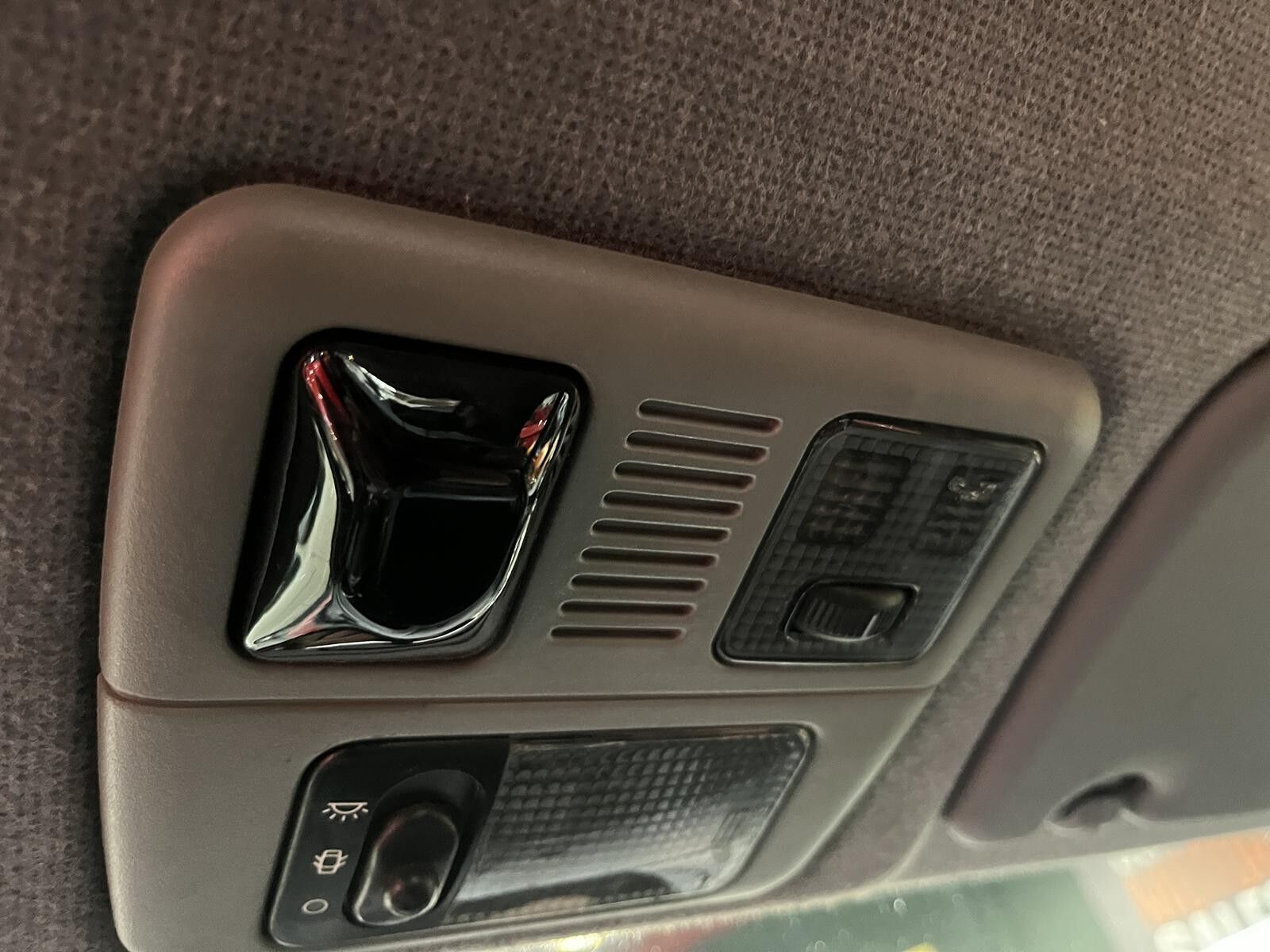 Rød Peugeot 306 fra 1994