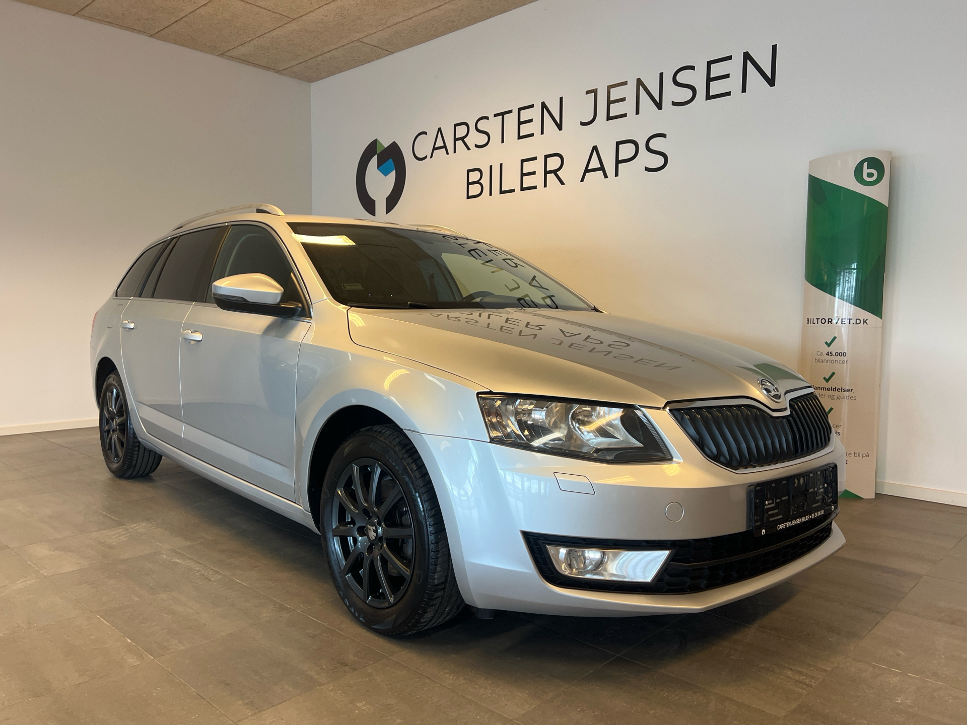 Skoda Octavia 1,4 Combi TSI Elegance DSG 140HK Stc 7g Aut.